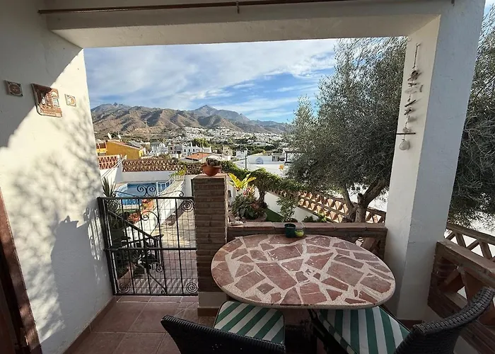 Casa Luise - 3 Bedroom Semesterbostad Nerja