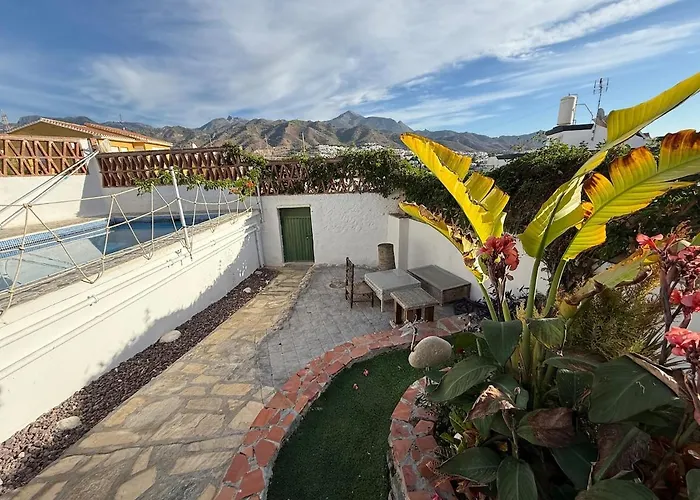 Casa Luise - 3 Bedroom Semesterbostad Nerja