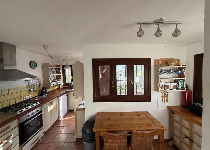 Casa Luise - 3 Bedroom Holiday home Nerja