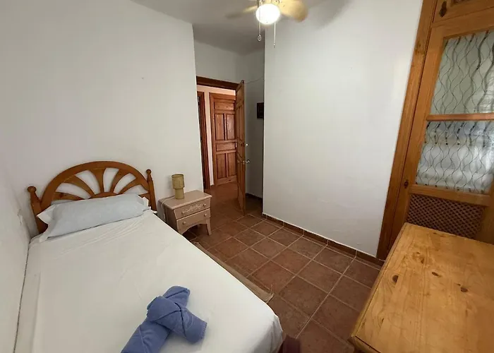 Casa Luise - 3 Bedroom Holiday home Nerja